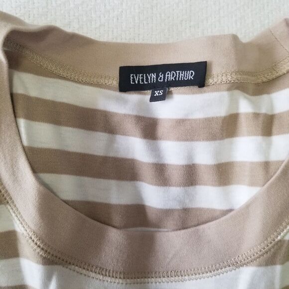 3 striped top with sleeve bow detail XS - Picture 3 of 7